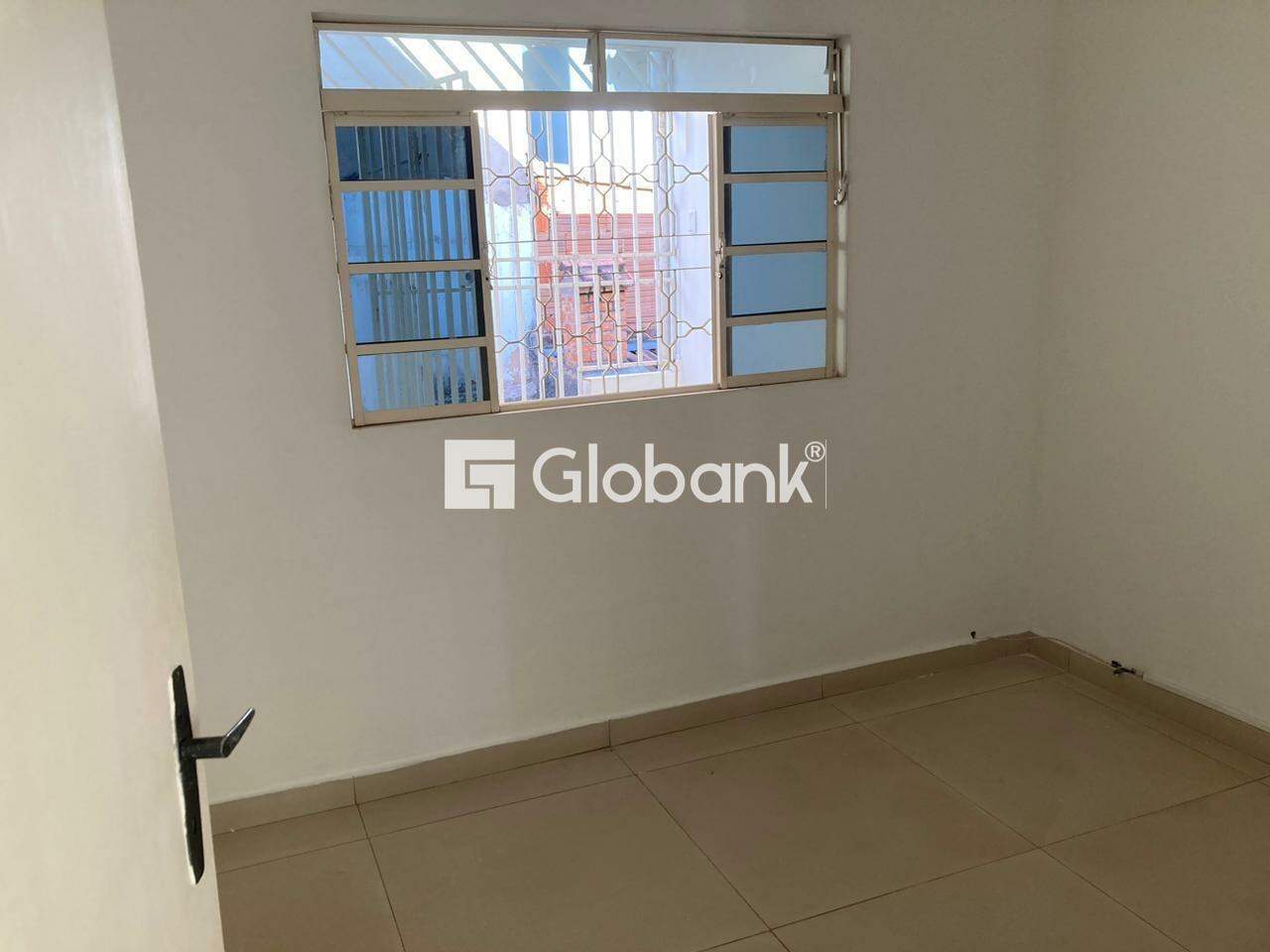 Casa 5 quartos à venda Santa Rita II 250m² Montes Claros MG: