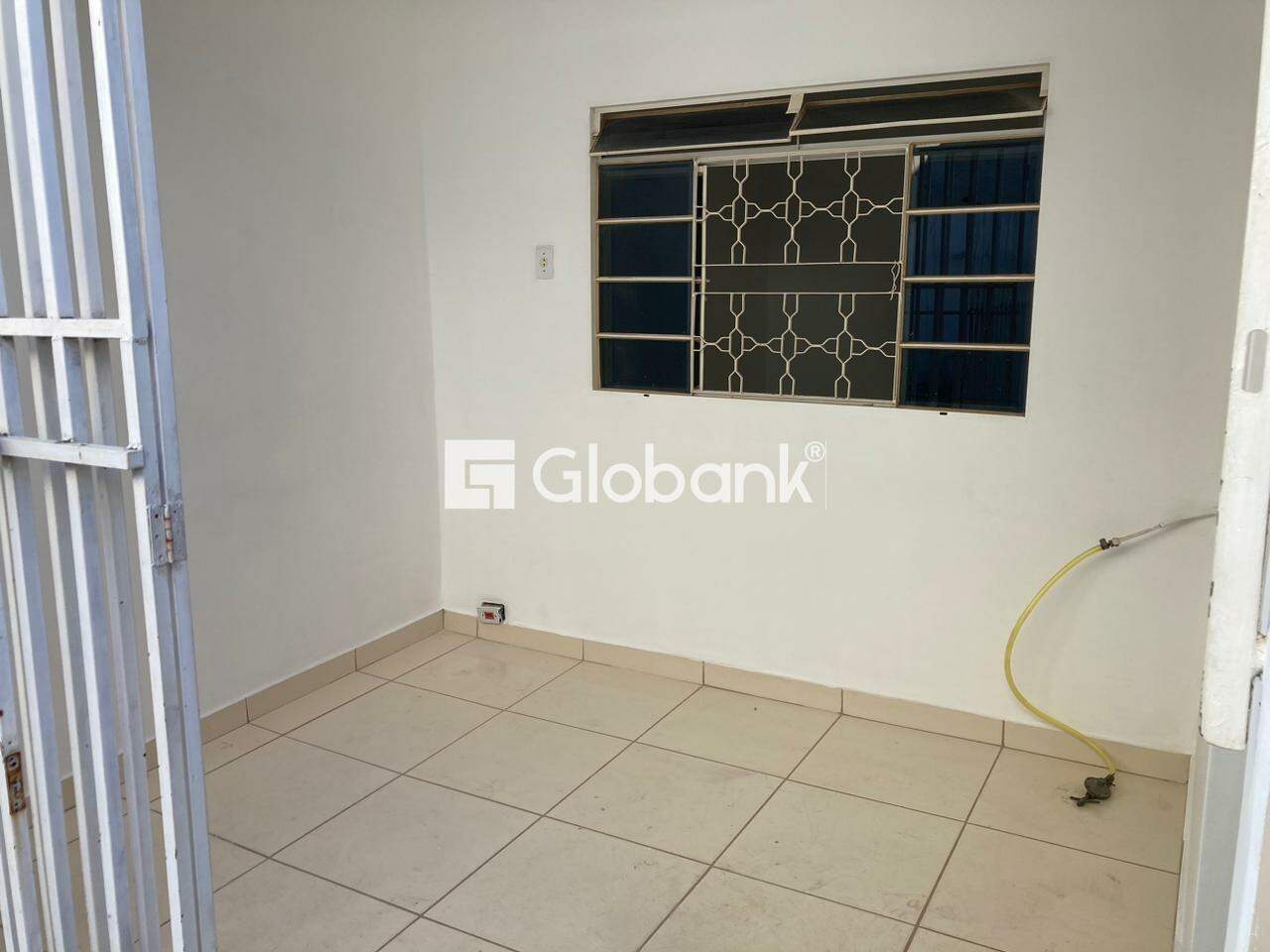 Casa 5 quartos à venda Santa Rita II 250m² Montes Claros MG: