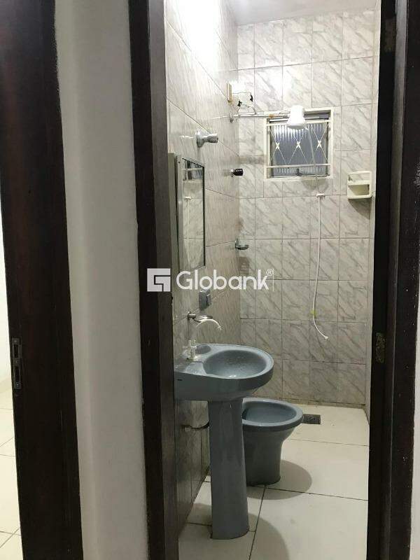 Casa 5 quartos à venda Santa Rita II 250m² Montes Claros MG: