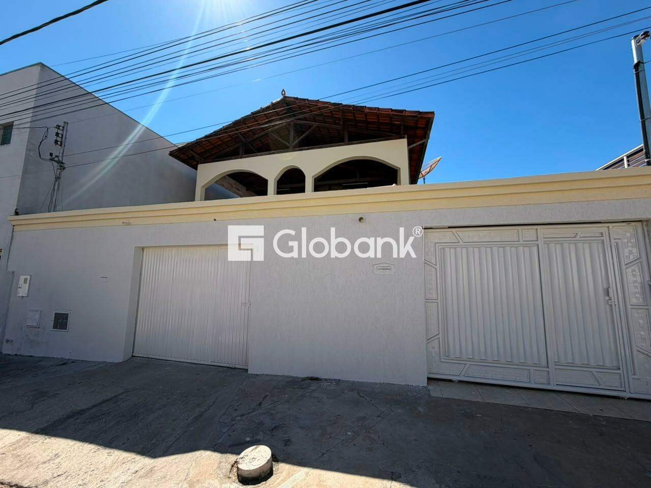 Casa 3 quartos para aluguel Edgar Pereira 140m² Montes Claros MG: 