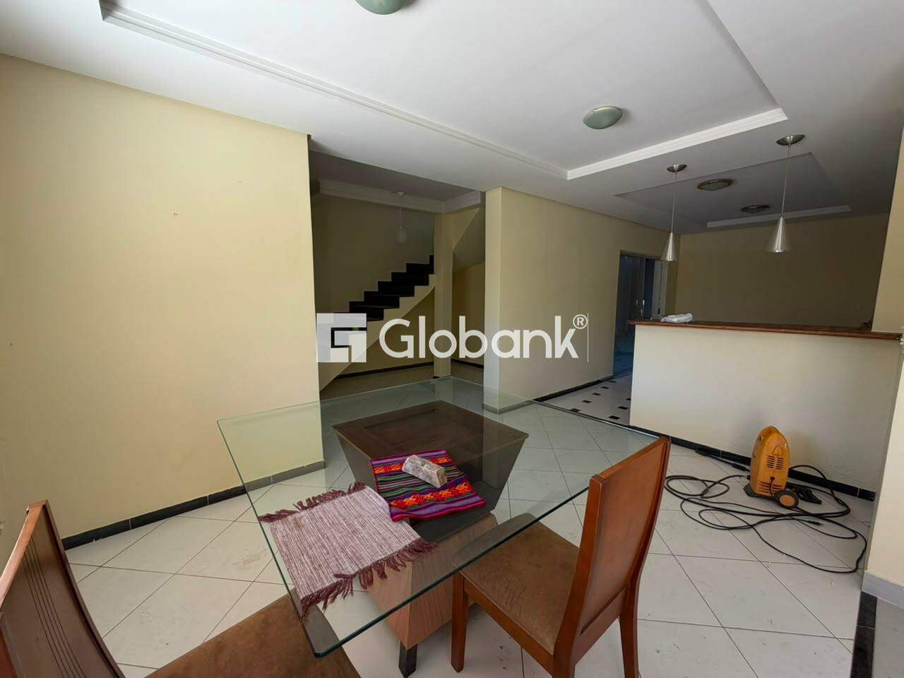 Casa 3 quartos para aluguel Edgar Pereira 140m² Montes Claros MG: 