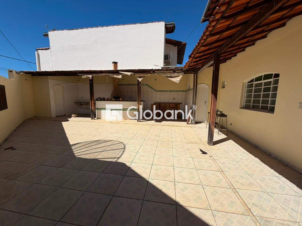 Casa 3 quartos para aluguel Edgar Pereira 140m² Montes Claros MG: 