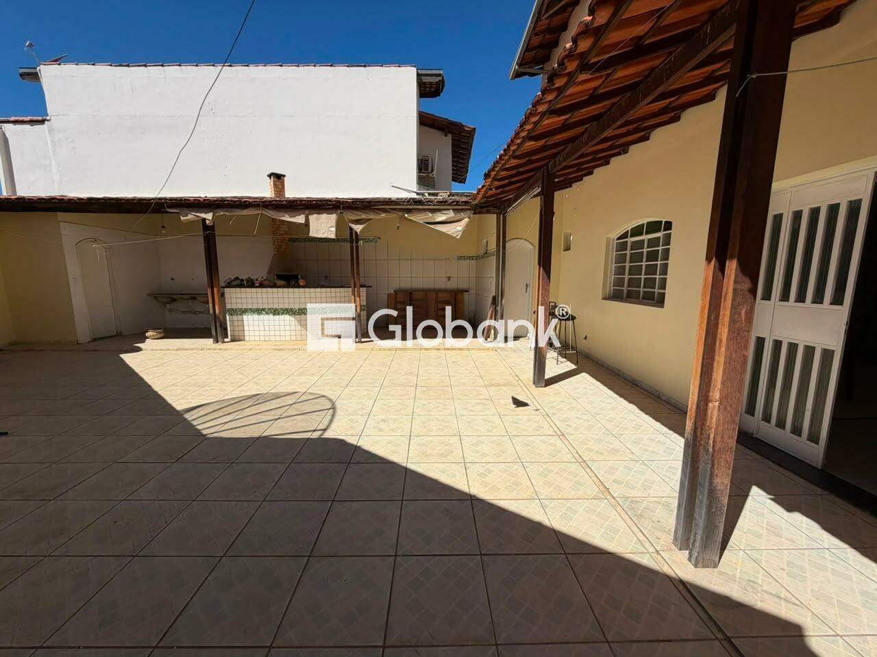 Casa 3 quartos para aluguel Edgar Pereira 140m² Montes Claros MG: 