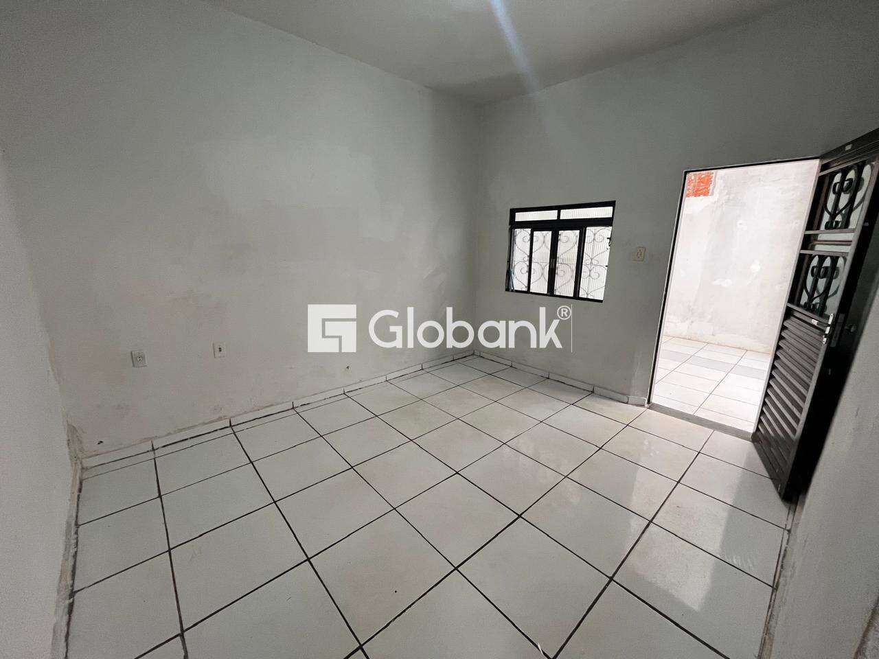Casa 2 quartos para aluguel Santa Rita I 62,5m² Montes Claros MG: