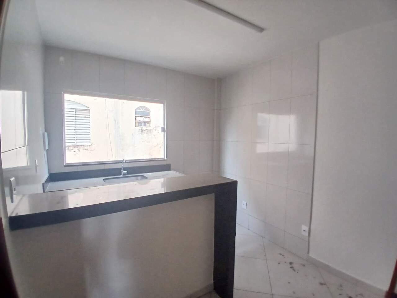 Kitnet 1 quarto para aluguel Vila Ipiranga 40m² Montes Claros MG: Sala