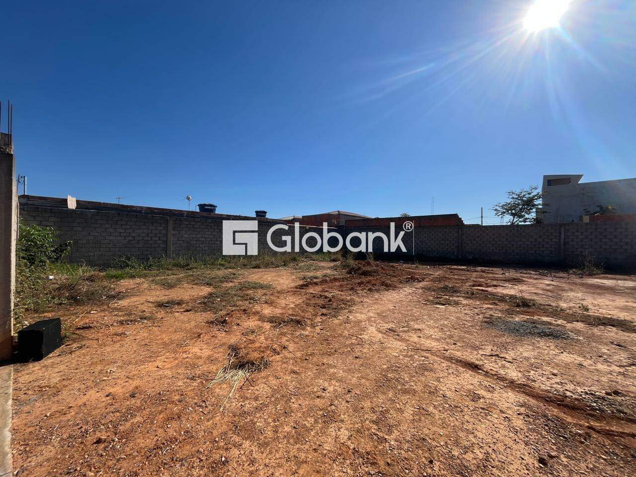 Terreno para aluguel Santa Rafaela 700m² Montes Claros MG: 