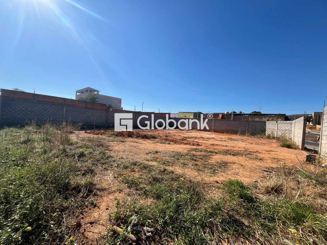 Terreno para aluguel Santa Rafaela 700m² Montes Claros MG: 