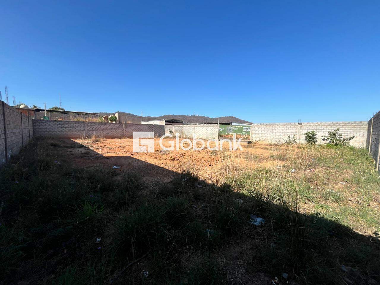 Terreno para aluguel Santa Rafaela 700m² Montes Claros MG: 
