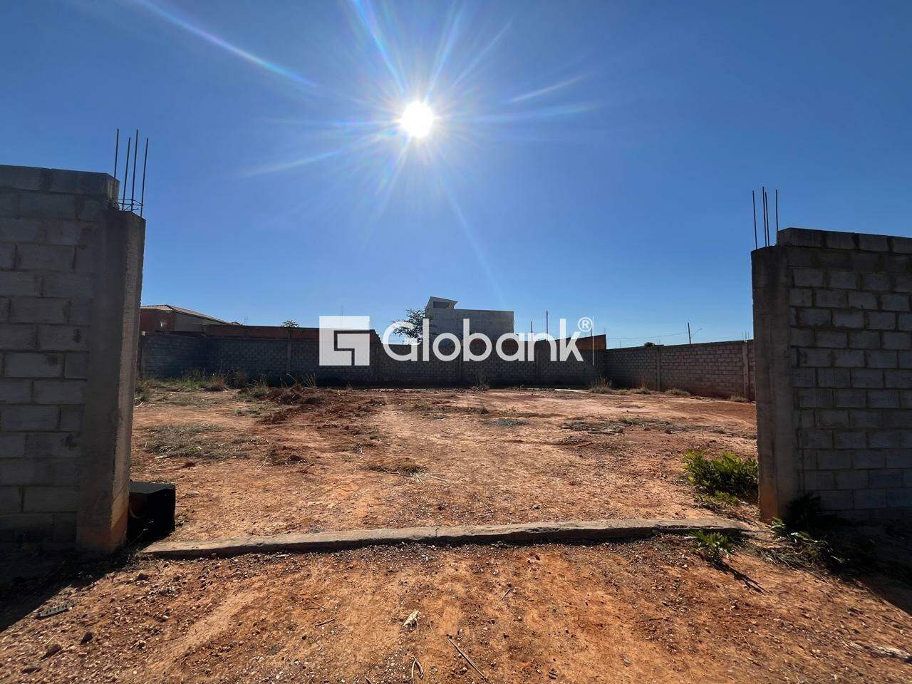 Terreno para aluguel Santa Rafaela 700m² Montes Claros MG: 