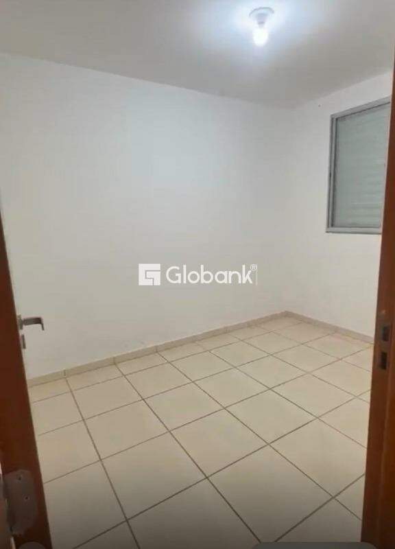 Apartamento 2 quartos para aluguel Augusta Mota 50m² Montes Claros MG: