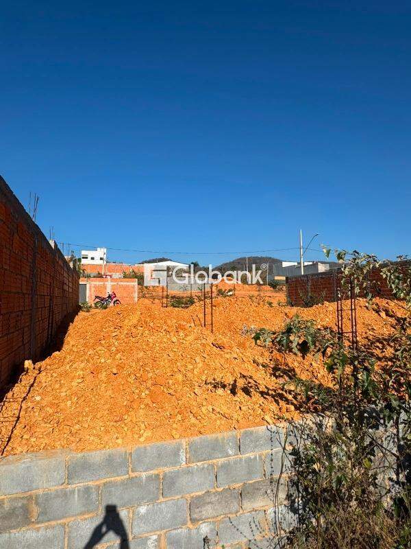 Terreno à venda Loteamento Bella Montes 180m² Montes Claros MG: 