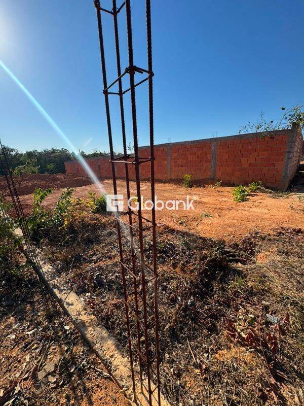Terreno à venda Loteamento Bella Montes 180m² Montes Claros MG: