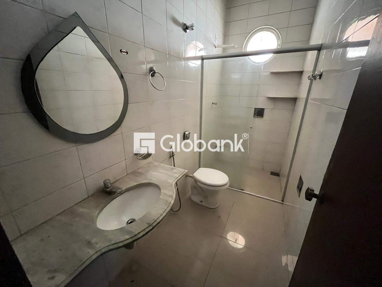 Casa 5 quartos à venda Vila Regina 360m² Montes Claros MG: