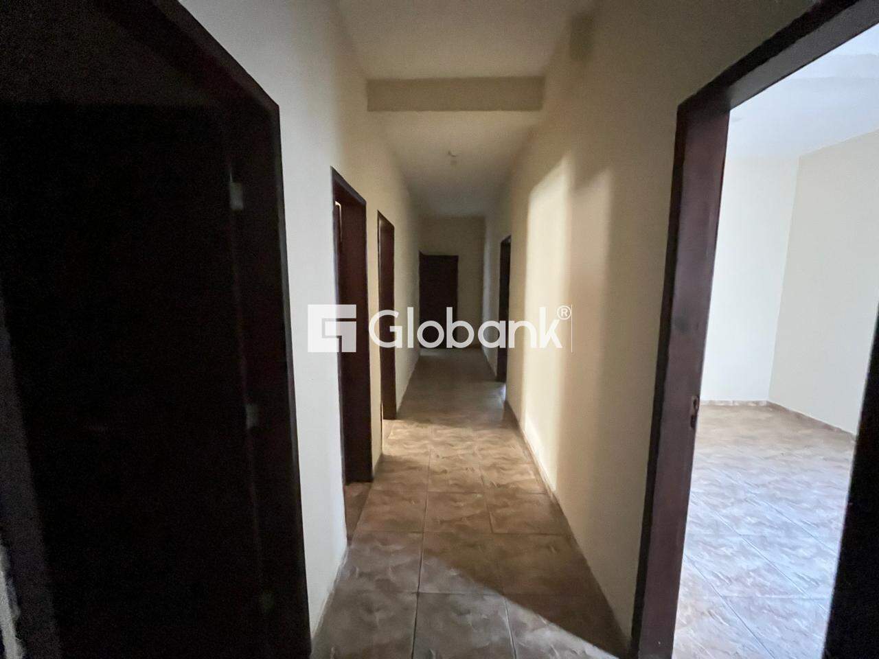 Casa 5 quartos à venda Vila Regina 360m² Montes Claros MG: