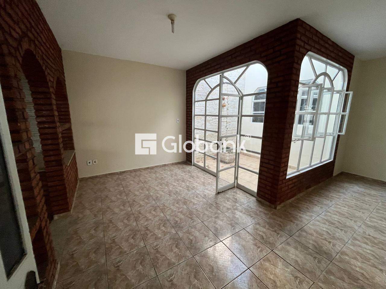 Casa 5 quartos à venda Vila Regina 360m² Montes Claros MG: 