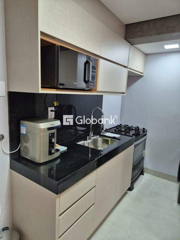 Flat 1 quarto à venda Centro 31m² Montes Claros MG: 