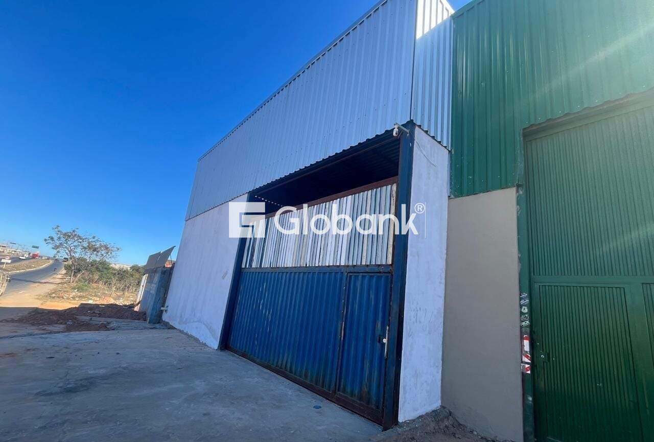 Galpão para aluguel Santa Rafaela 400m² Montes Claros MG: 
