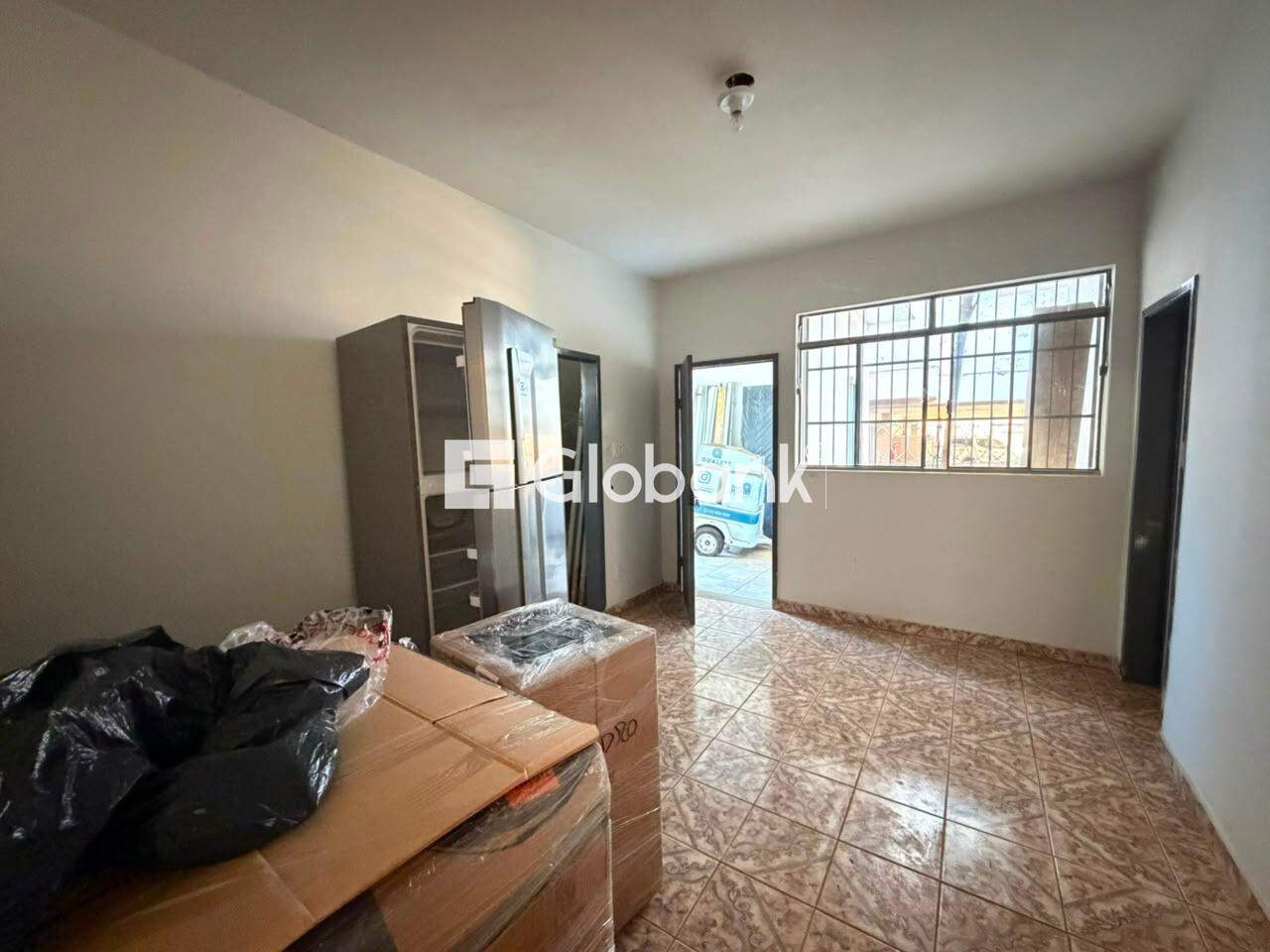Casa 3 quartos para aluguel Jardim São Luiz 110m² Montes Claros MG: