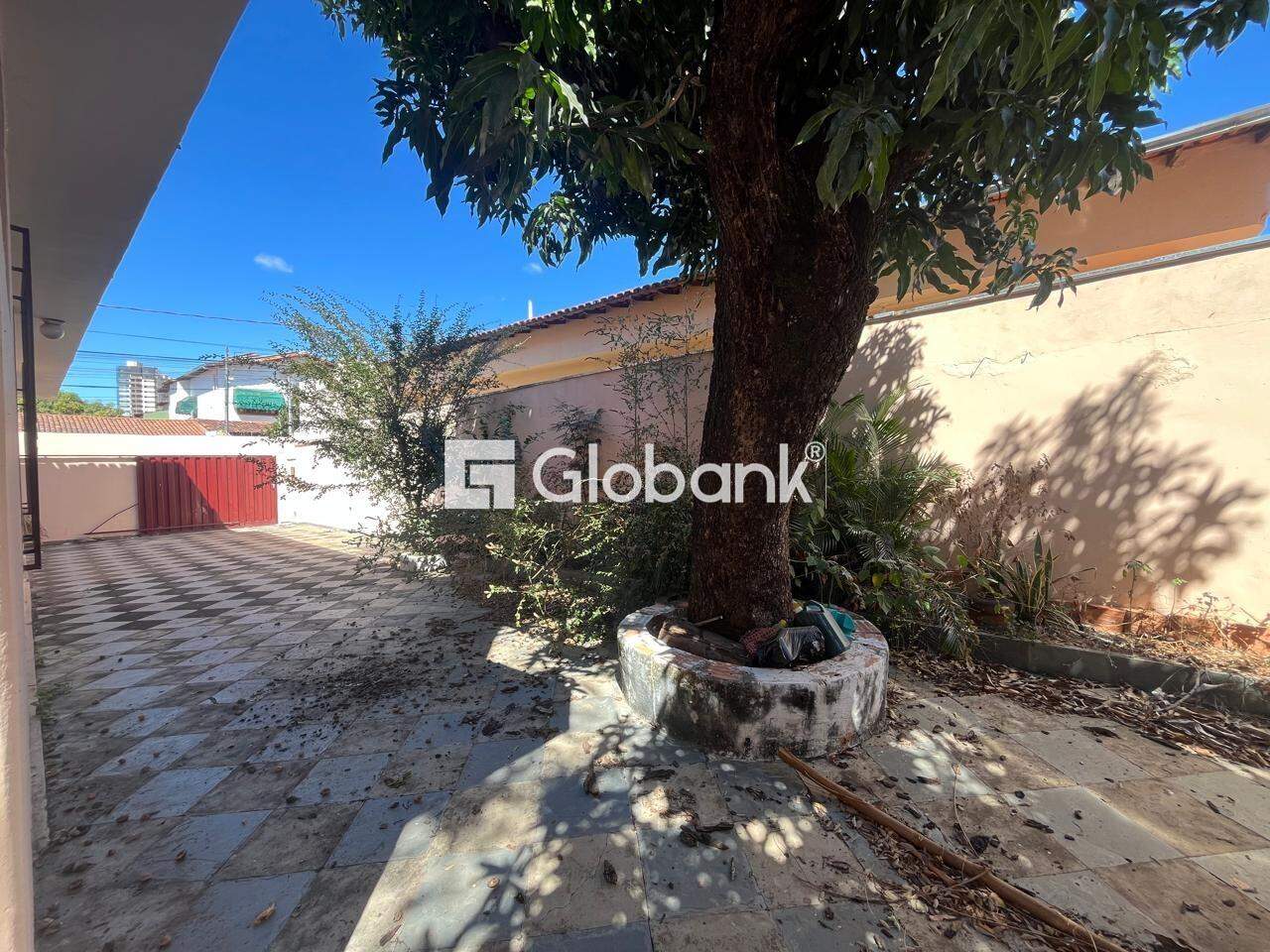 Casa 5 quartos à venda Melo 260m² Montes Claros MG: