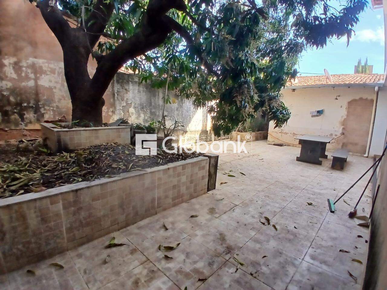 Casa 4 quartos à venda Morada do Parque 230m² Montes Claros MG: 