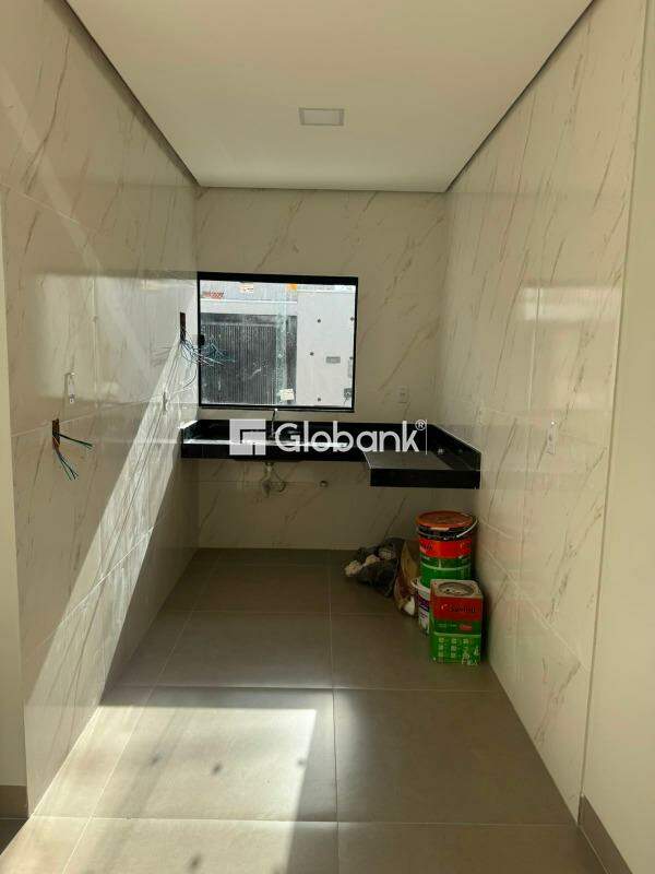 Casa 4 quartos à venda Morada do Parque 230m² Montes Claros MG: 