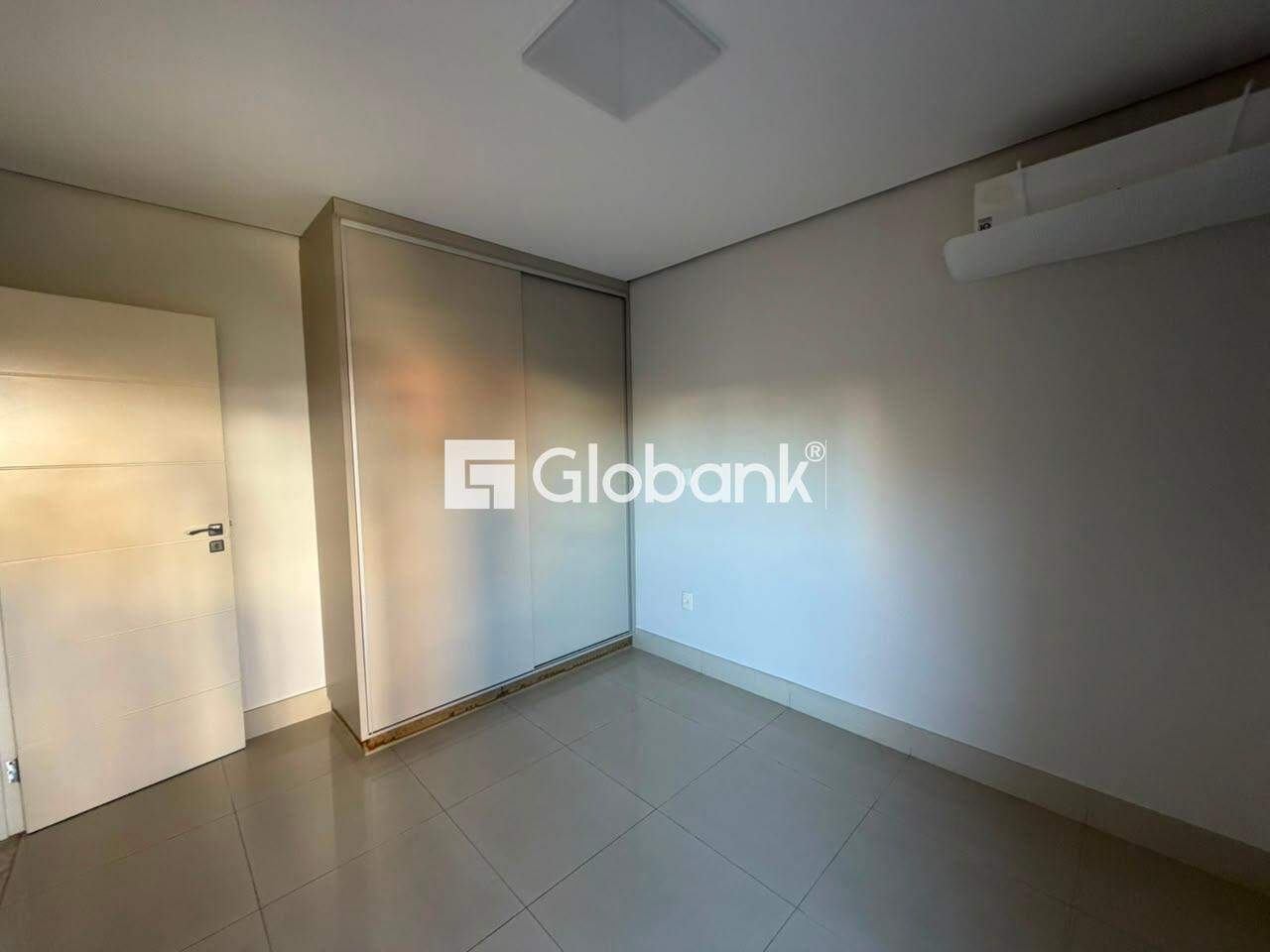 Apartamento 3 quartos para aluguel Cidade Santa Maria 120m² Montes Claros MG: 