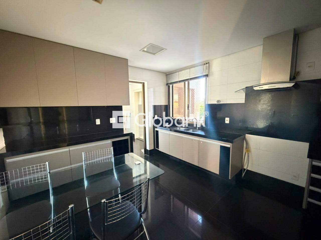 Apartamento 3 quartos para aluguel Cidade Santa Maria 120m² Montes Claros MG: 