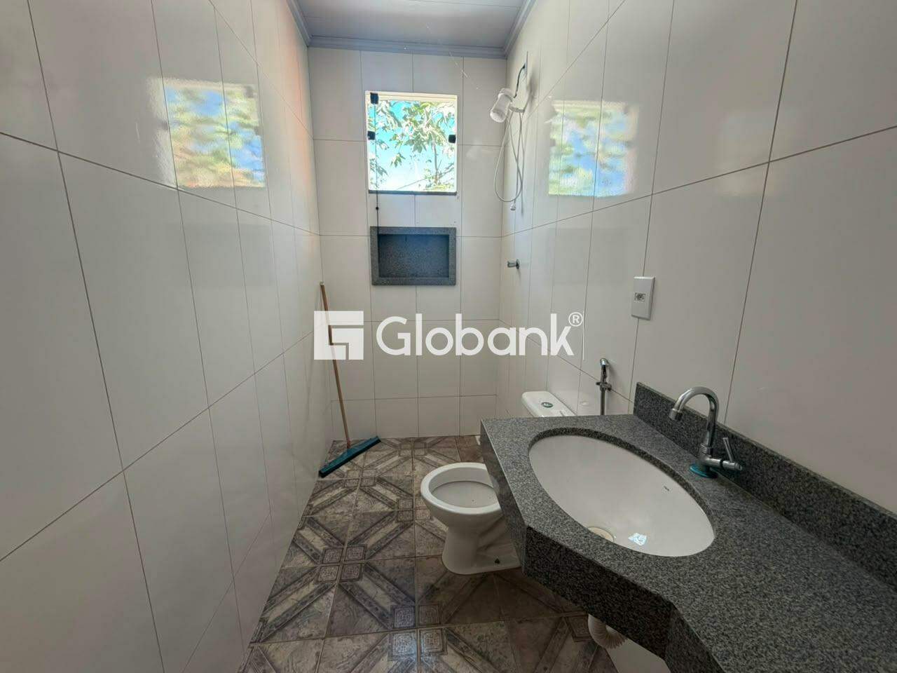 Casa 3 quartos para aluguel Santa Rita I 90m² Montes Claros MG: 