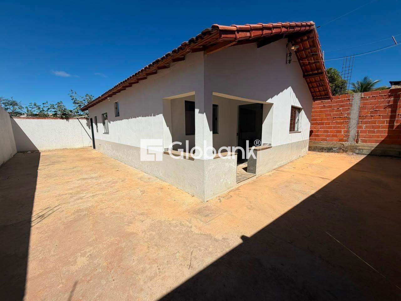 Casa 3 quartos para aluguel Santa Rita I 90m² Montes Claros MG: 