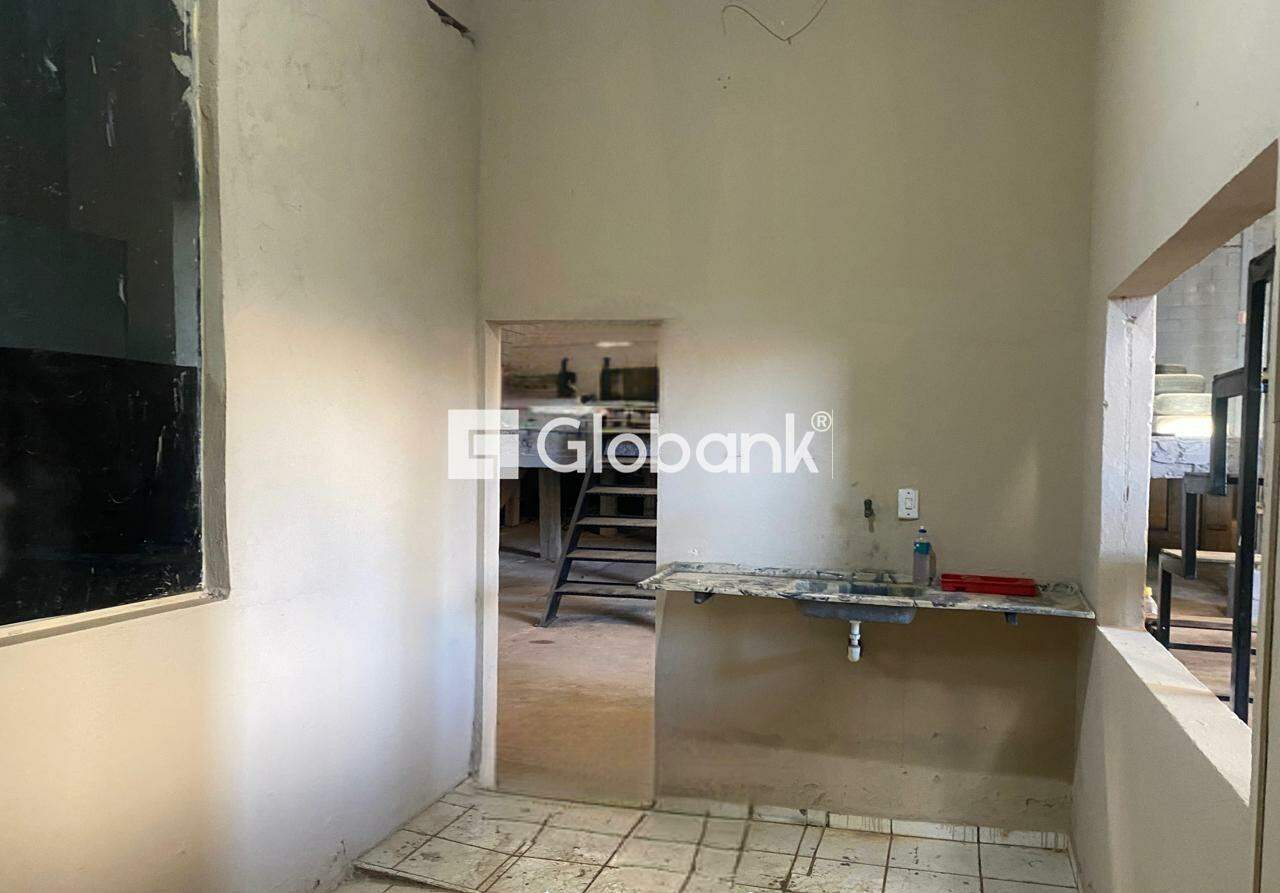 Galpão para aluguel Alto da Boa Vista 400m² Montes Claros MG: