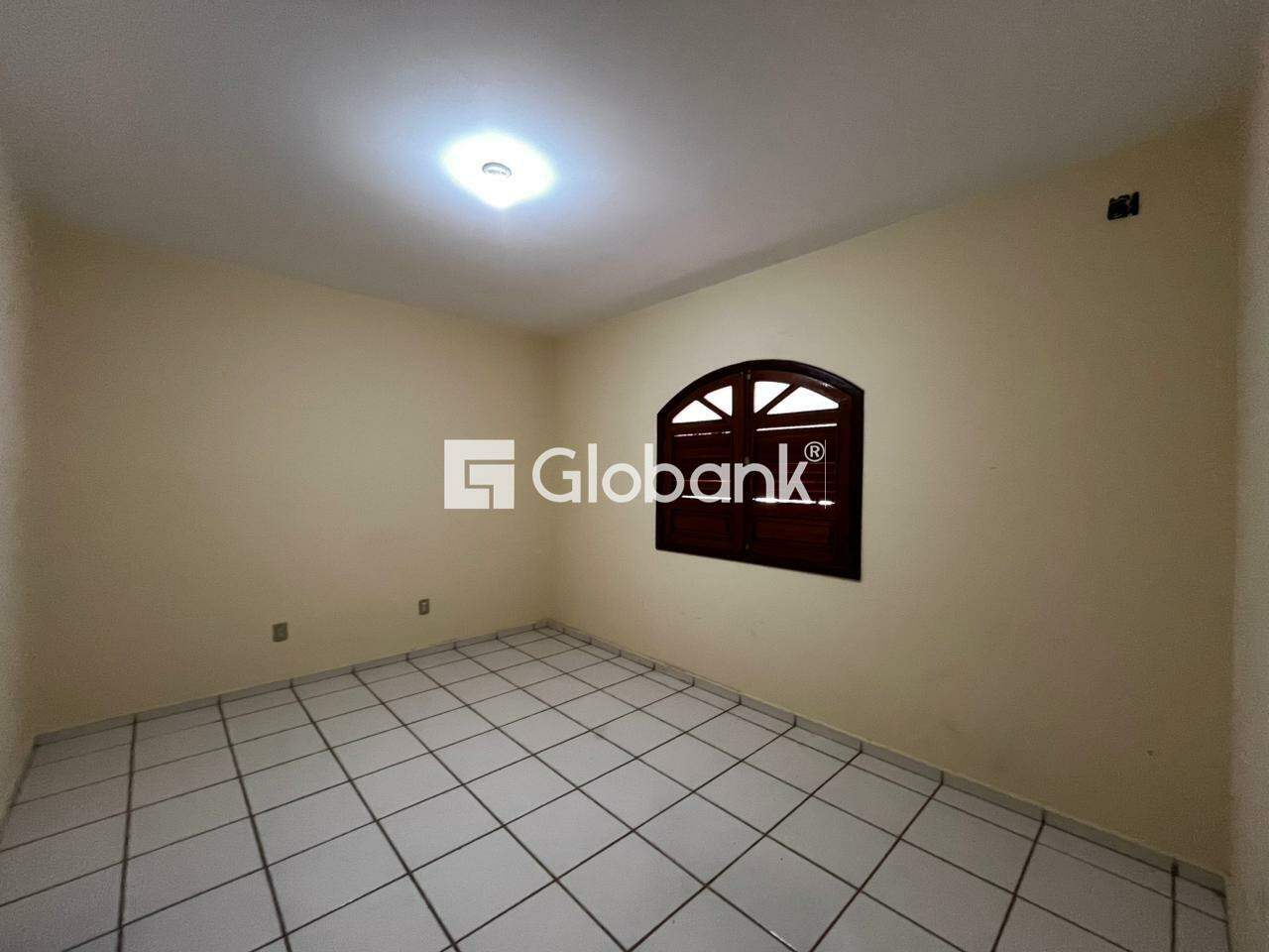 Casa 3 quartos para aluguel João Alves 120m² Montes Claros MG: 