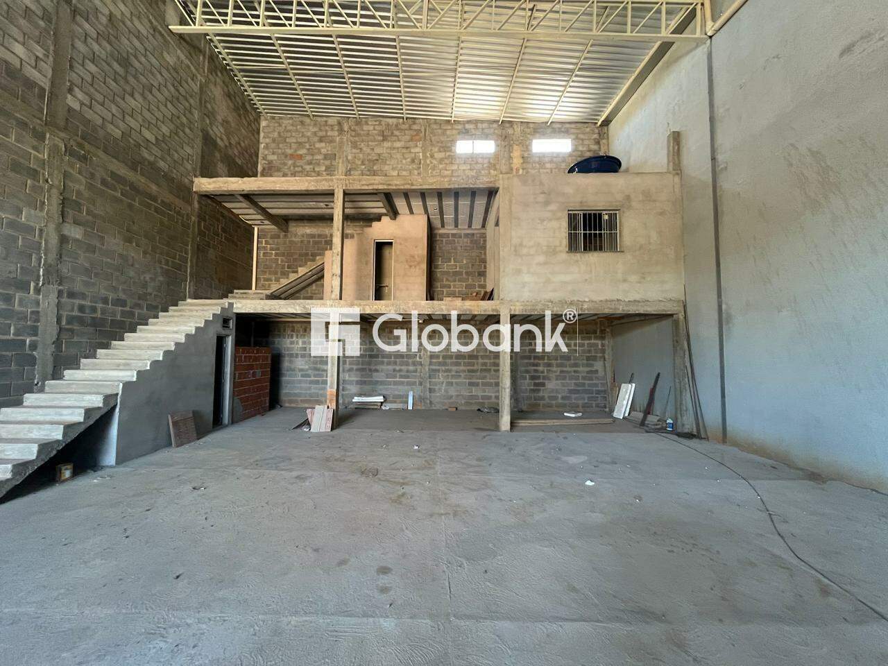Galpão à venda Dos Mangues 300m² Montes Claros MG:
