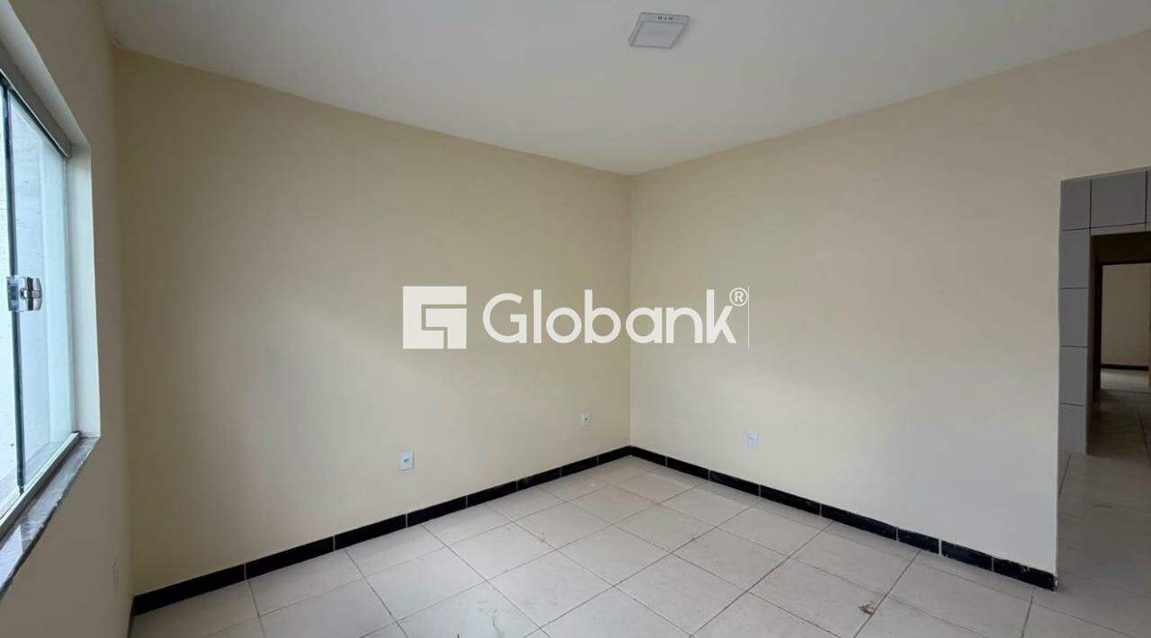 Casa 2 quartos à venda Independência 60m² Montes Claros MG: 