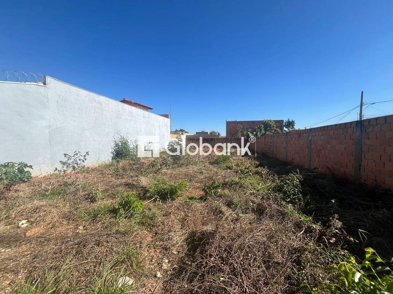 Terreno à venda Santa Rafaela 360m² Montes Claros MG: 