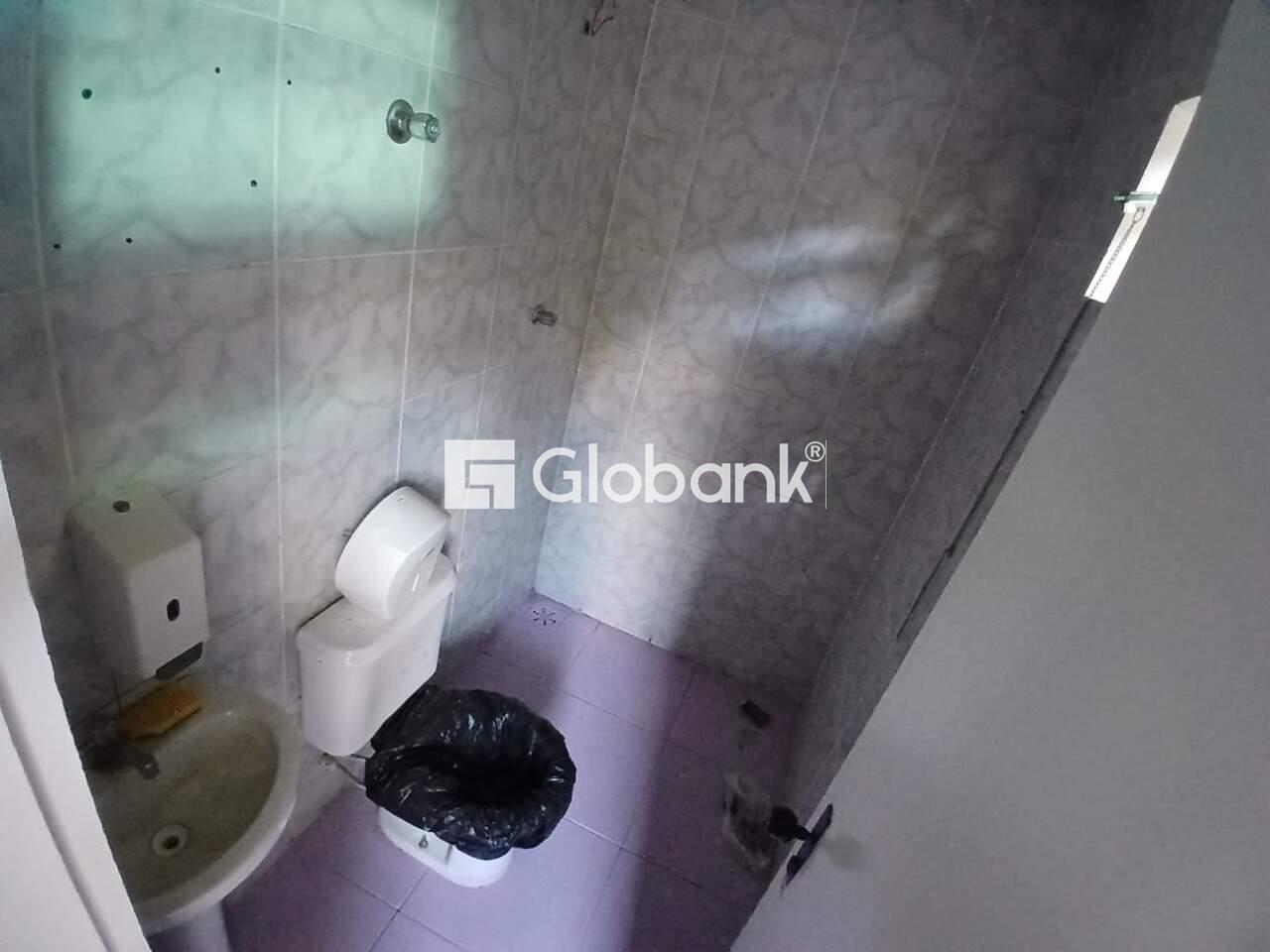 Casa comercial 10 quartos para aluguel Vila Exposição 400m² Montes Claros MG: