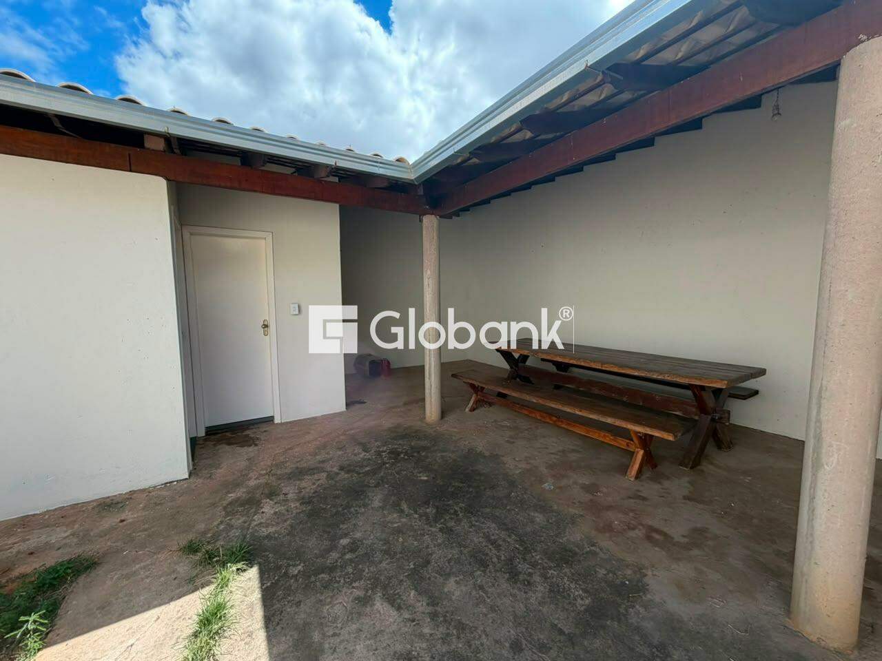 Casa 3 quartos para aluguel Jardim Primavera 110m² Montes Claros MG: