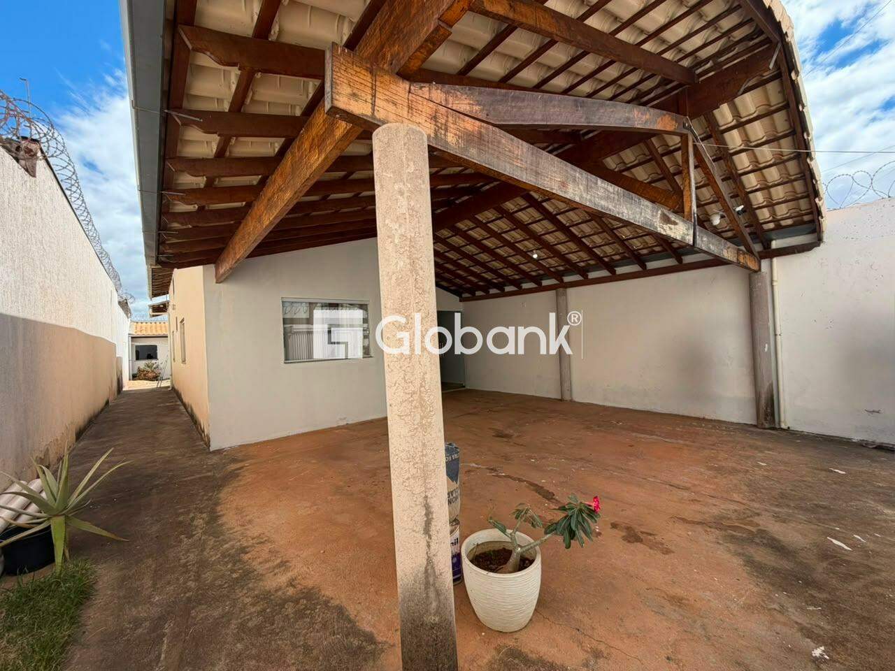 Casa 3 quartos para aluguel Jardim Primavera 110m² Montes Claros MG: