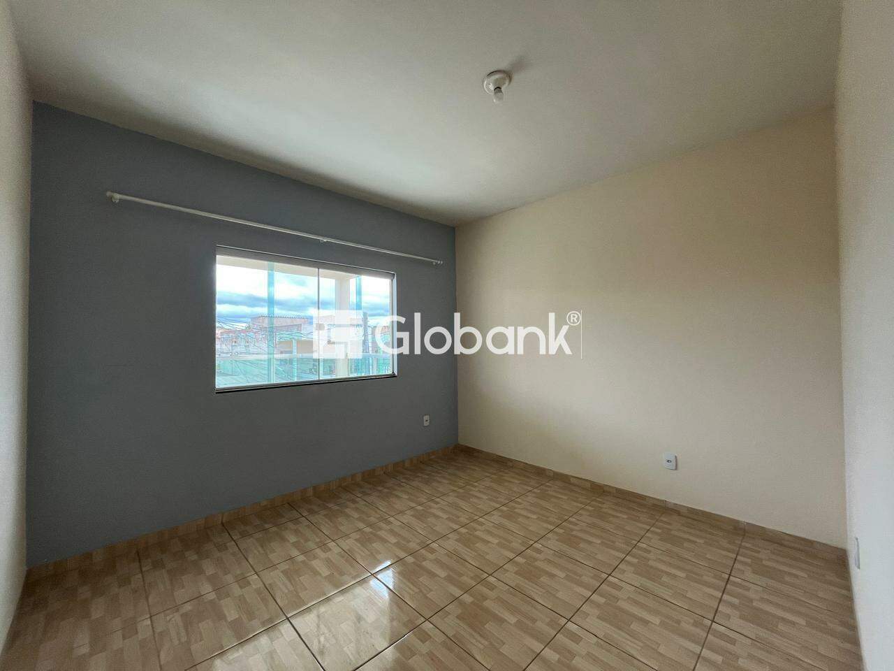 Casa 3 quartos para aluguel Santa Lúcia 75m² Montes Claros MG: 