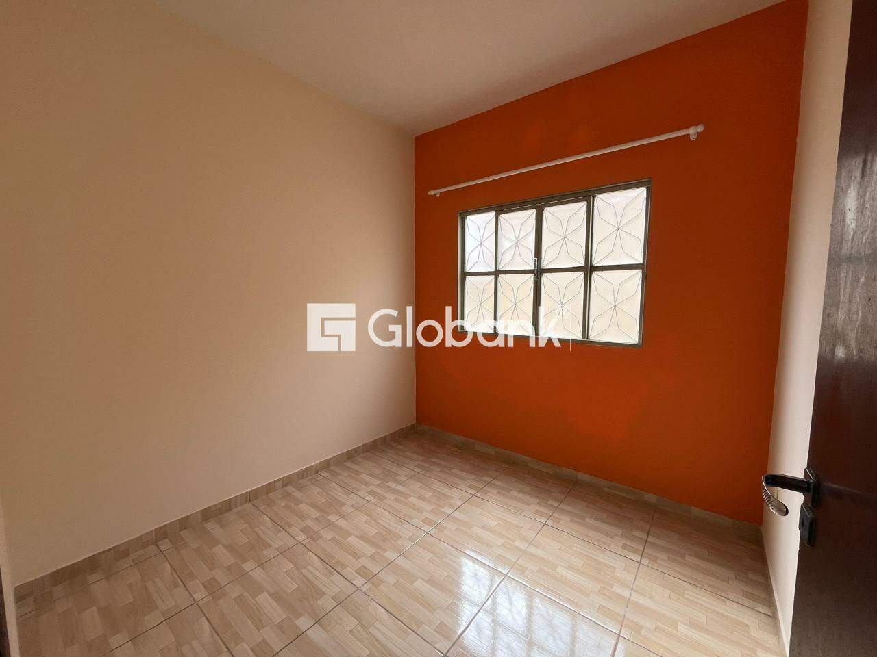 Casa 3 quartos para aluguel Santa Lúcia 75m² Montes Claros MG: 