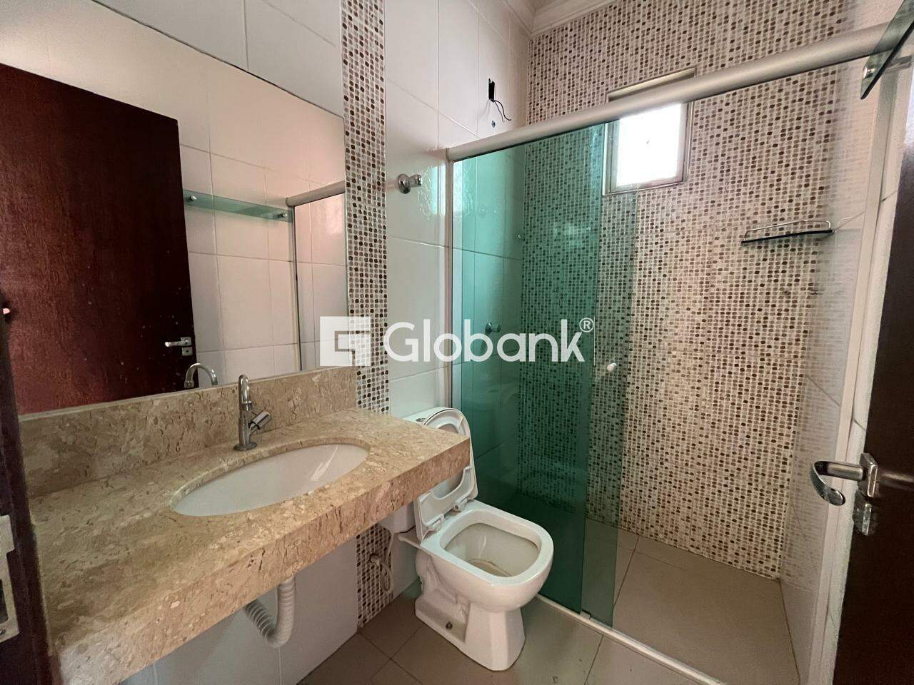 Casa 3 quartos para aluguel Santa Lúcia 75m² Montes Claros MG: 
