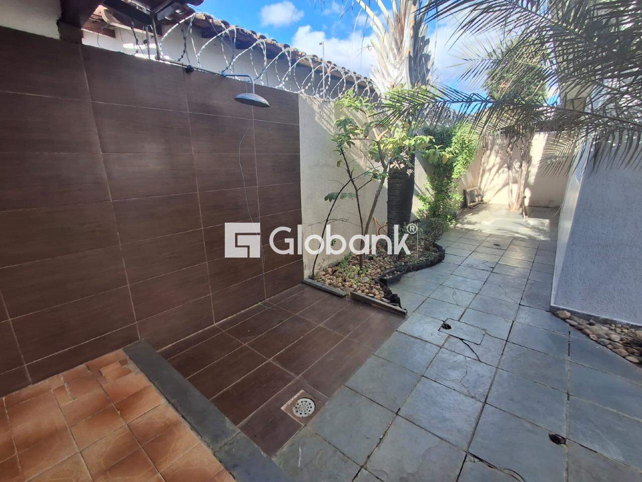 Casa 3 quartos para aluguel Todos os Santos 250m² Montes Claros MG: