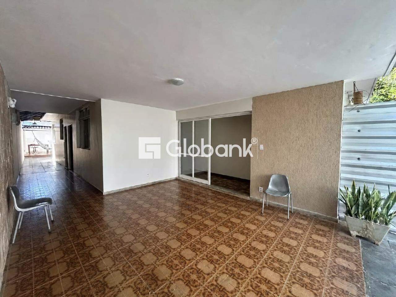 Casa 3 quartos para aluguel Todos os Santos 250m² Montes Claros MG: 