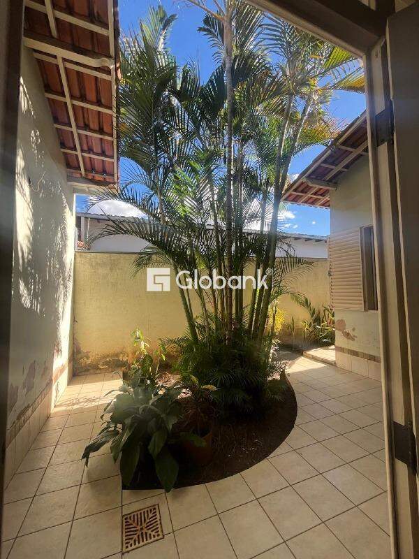 Casa 3 quartos à venda Morada do Sol 200m² Montes Claros MG: