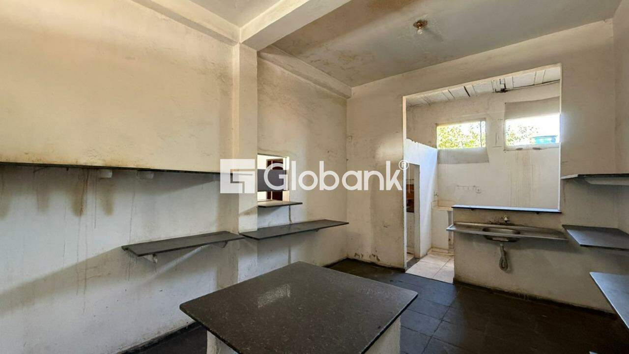 Ponto comercial para aluguel Alice Maia 80m² Montes Claros MG: