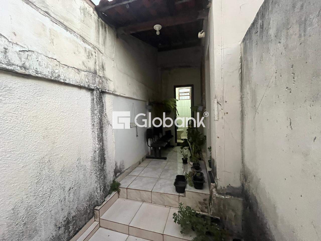Sala comercial para aluguel Centro 40m² Montes Claros MG: 