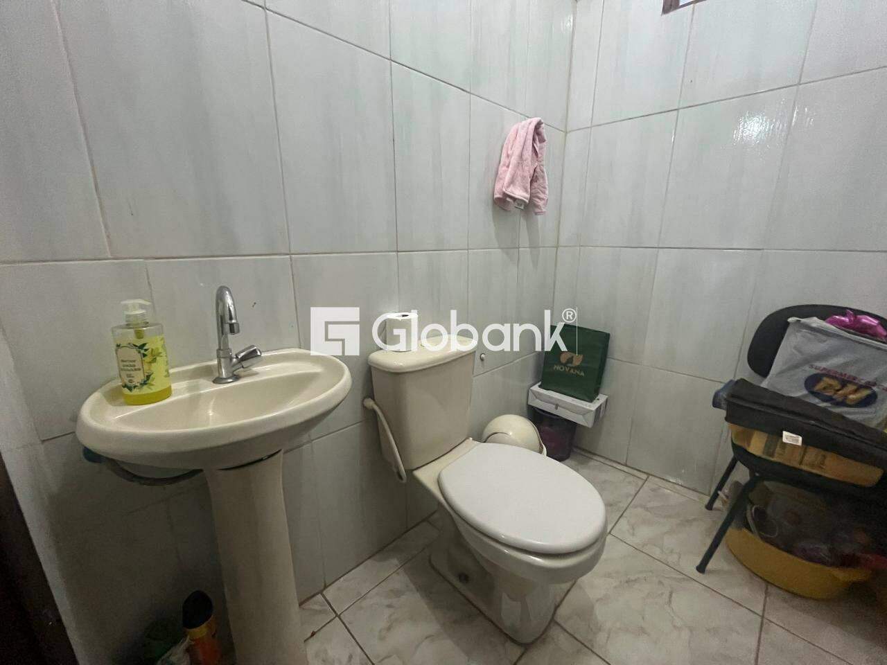 Sala comercial para aluguel Centro 40m² Montes Claros MG: 