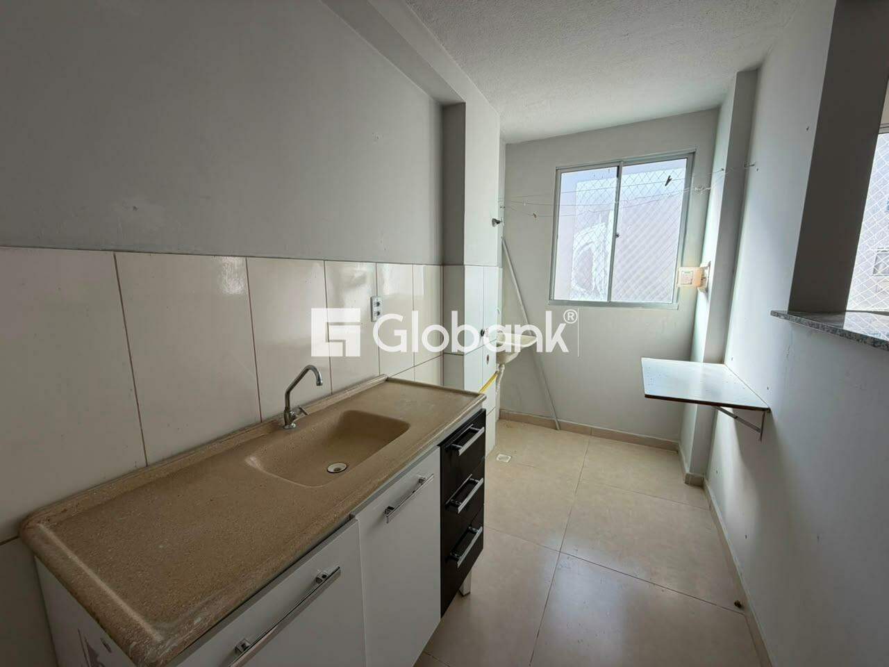 Apartamento 2 quartos para aluguel Vila Atlântida 48m² Montes Claros MG: 