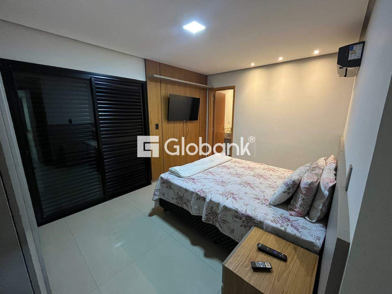 Apartamento 3 quartos à venda Centro 132,11m² Montes Claros MG: