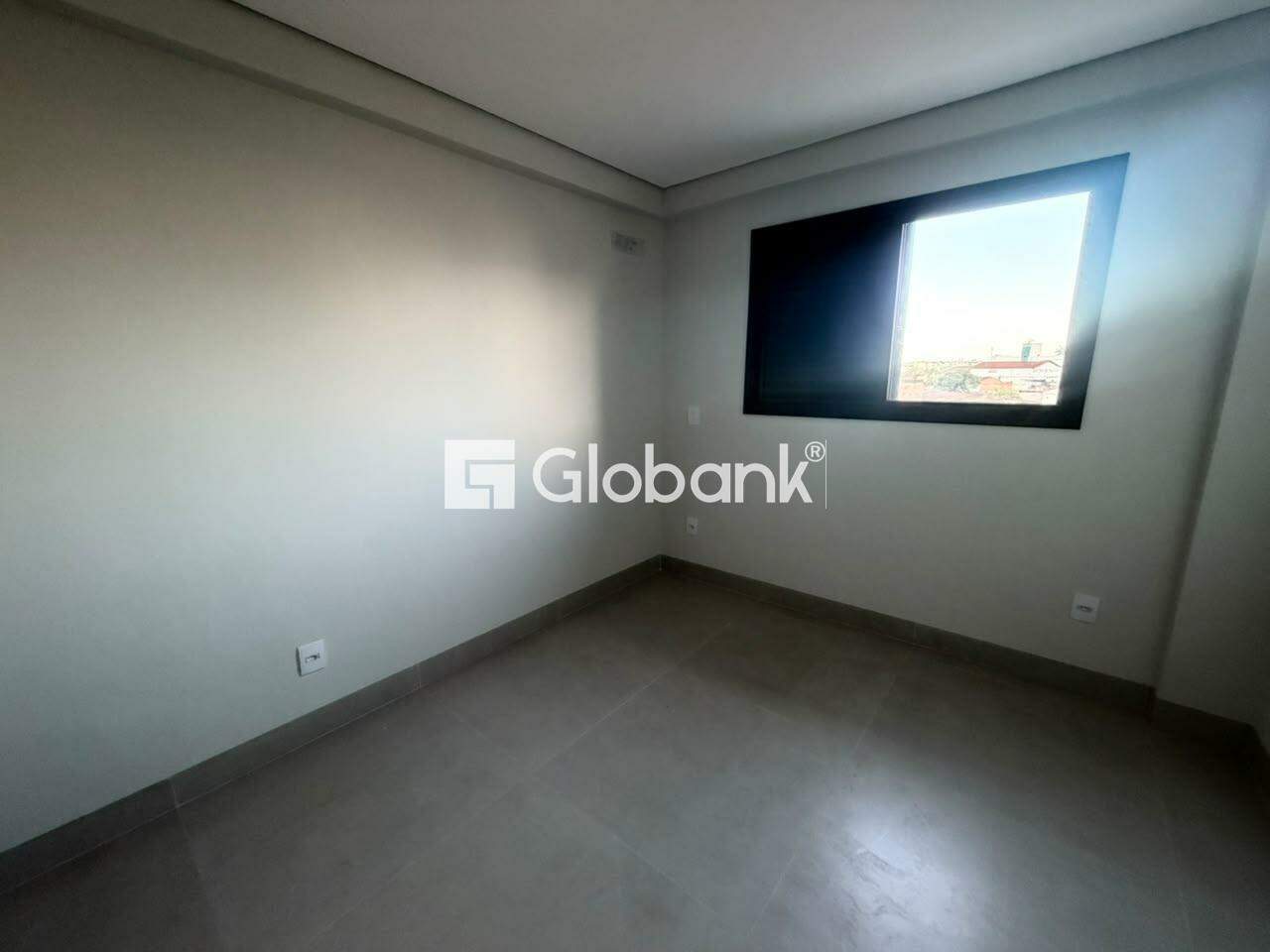 Flat 1 quarto à venda Centro 44,37m² Montes Claros MG: 