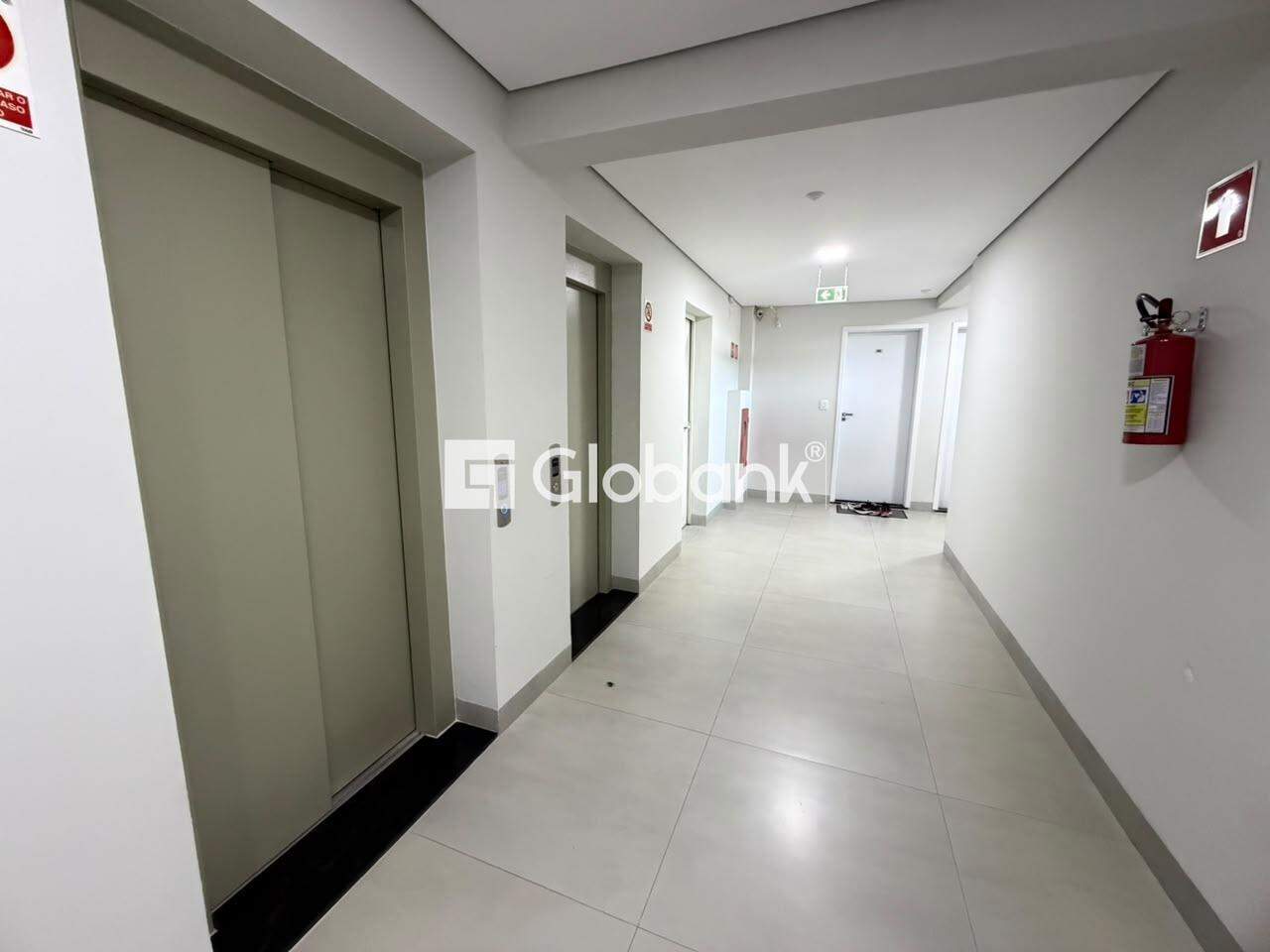 Flat 1 quarto à venda Centro 44,37m² Montes Claros MG: 